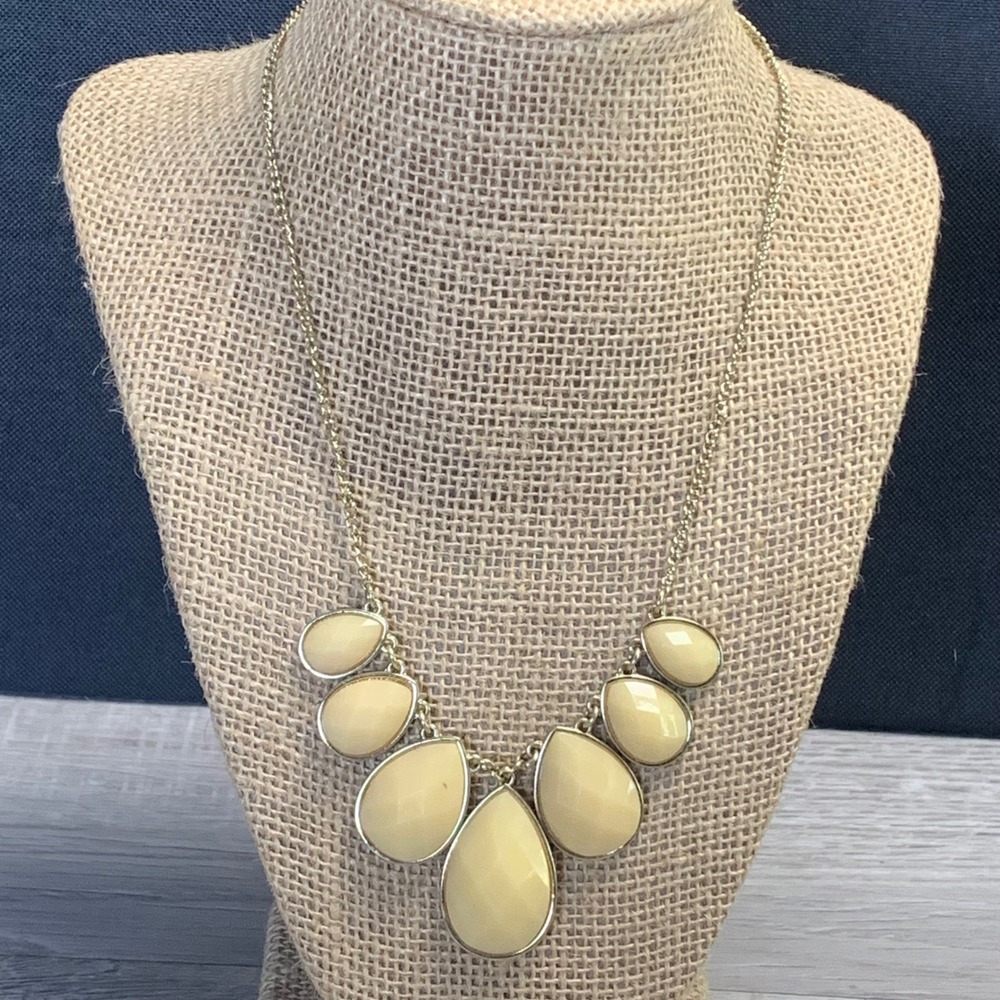 Gold Tone Cream Faux Stone Teardrop Bib Statement Necklace 16 Inch Adjustable